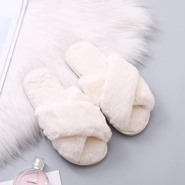 Warm Fluffy Slippers Soft Furry Flip Flops